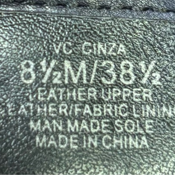 Vince Camuto Black Leather Bootie with gold zipper and studs Size 8 1/2 - Picture 9 of 10